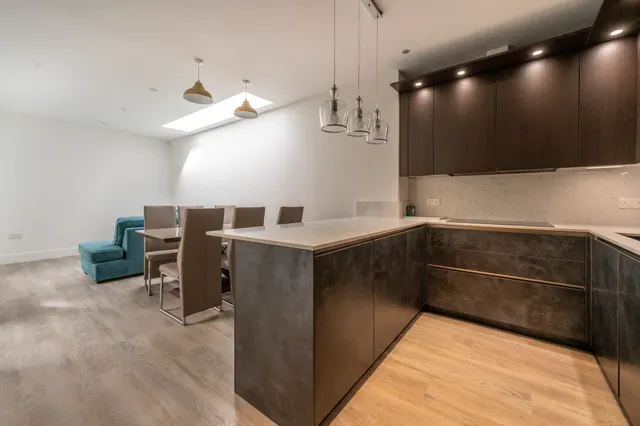 1 Belford House, 53 Hampton Road, London, photo 1