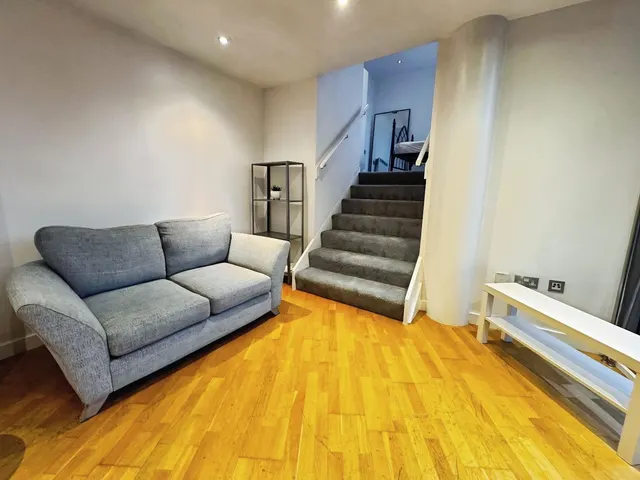 East Street, Leeds, LS9, photo 2