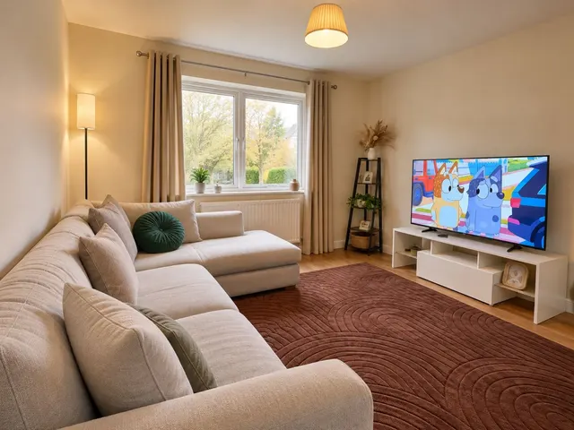 Maxwell Place, Redcar, TS10, photo 2