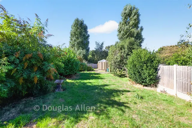 Charles Road, Dagenham, RM10, photo 2