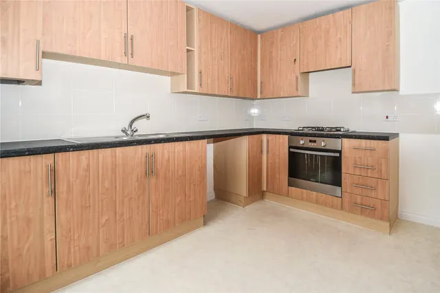 Photo 3 — Althestan Close, Alvechurch, Birmingham, B48 7TF