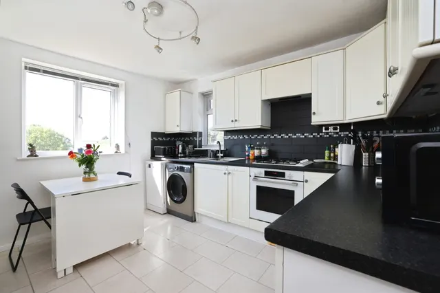 Castle Road, Salisbury, SP1, photo 3