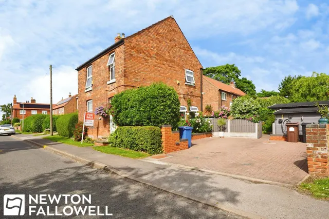 Main Street, Hayton, DN22, photo 1