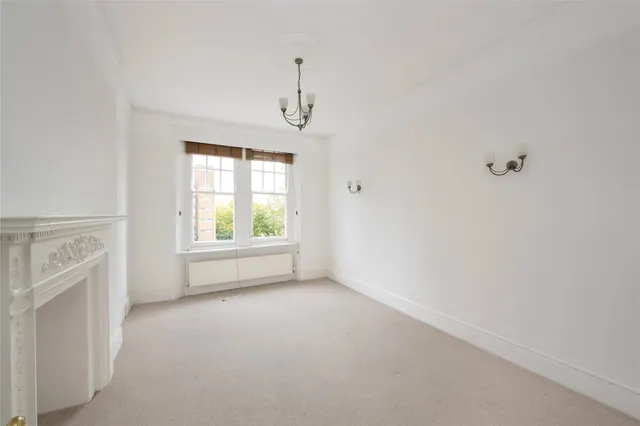 Ornan Road, Belsize Park, NW3, photo 3