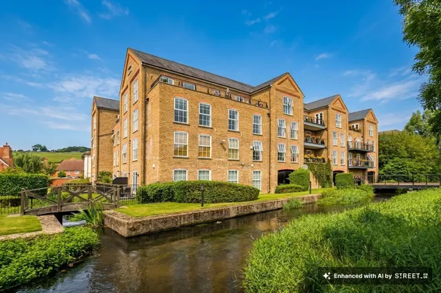 Coaters Lane, Wooburn Green, HP10, photo 1