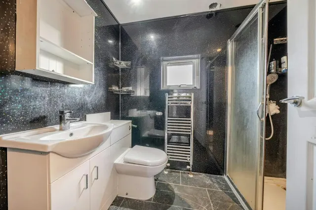 Wittering Road, Southampton, SO16, photo 3