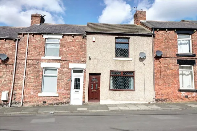 Chester Street, Houghton Le Spring, Tyne and Wear, DH4, photo 1