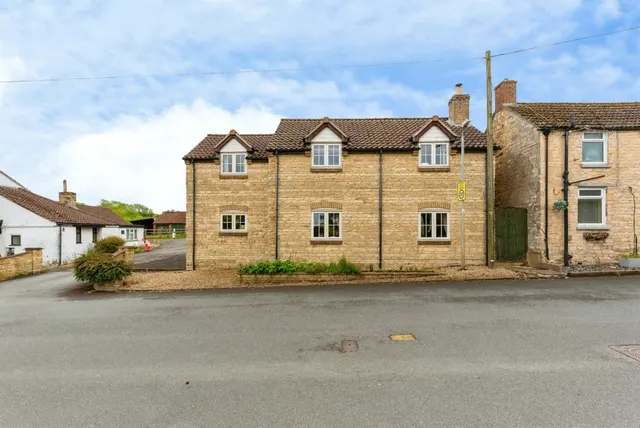 High Street, South Witham, NG33, photo 1