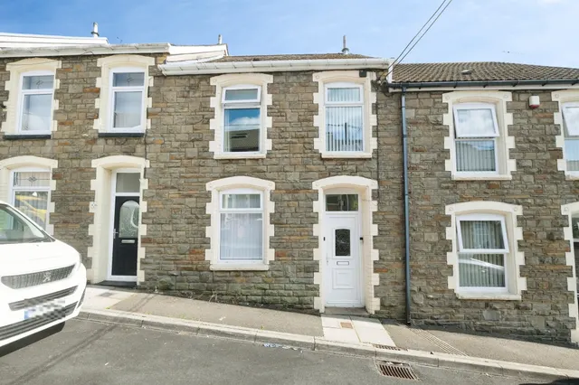 Clynmawr Street, Abertillery, NP13, photo 3
