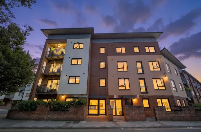 Photo 3 — Flat 9, Warbler House, London, 60 Fothergill Close, E13 0LJ
