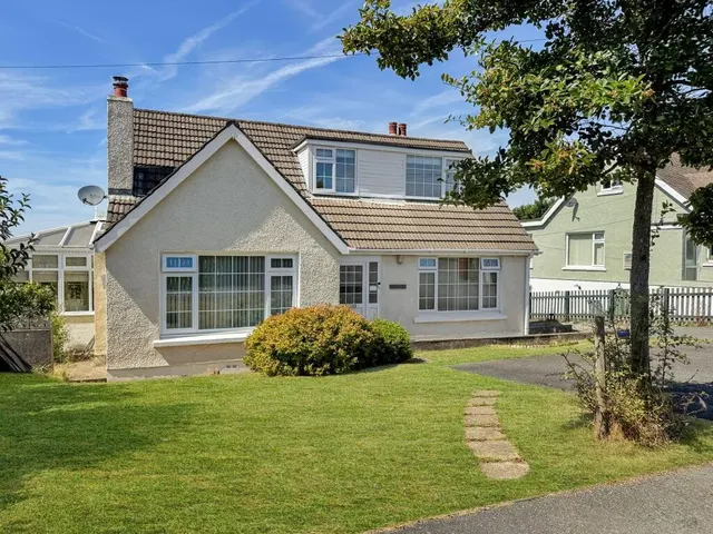 Wooden, Saundersfoot, SA69, photo 1
