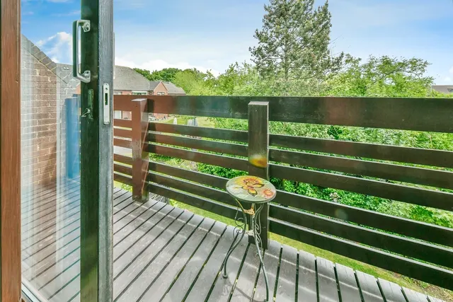 Photo 2 — The Lawns, Stevenage, Hertfordshire, SG2