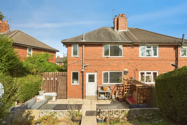 Landseer Mount, Bramley, Leeds, photo 1