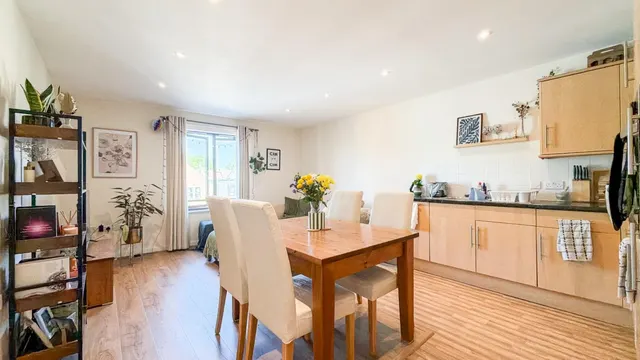 21 West, Skypark Road, BS3 3NA, photo 1