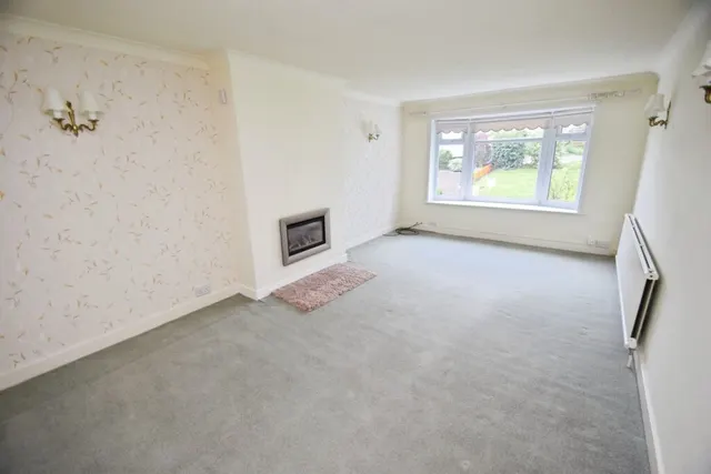 Harden, Bradford, BD16, photo 2