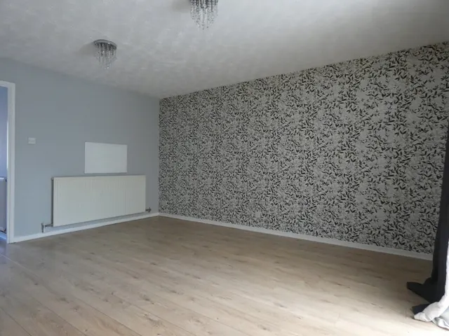 Stafford Grove, Shenley Church End, MK5, photo 3