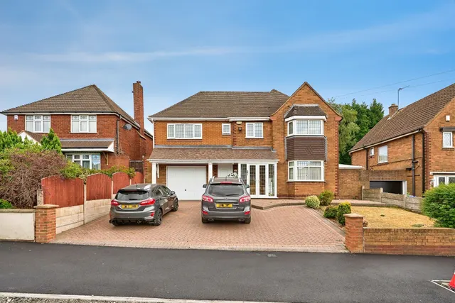 Hilderic Crescent, Dudley, photo 1