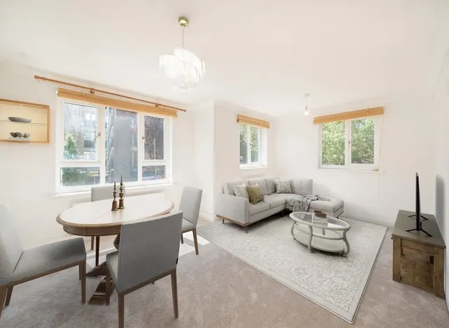 Cortis Road, London, SW15, photo 1