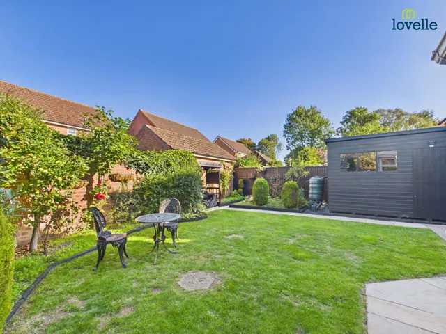 Birchwoods Close, Market Rasen, LN8, photo 2