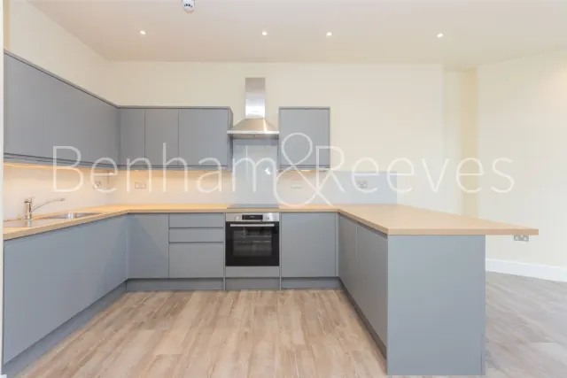 Carlyle Road, Ealing, W5, photo 2