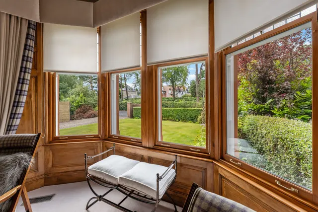 Photo 3 — The Grove, Giffnock