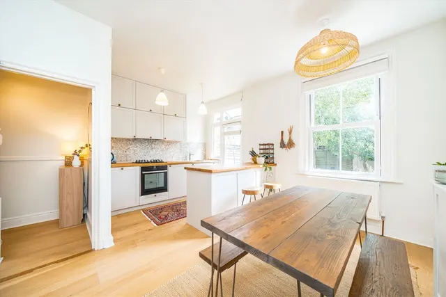 Balfour Road, W13, photo 3