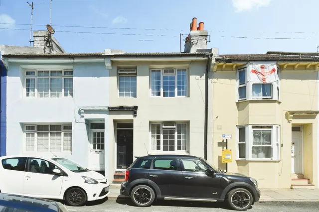 St. Pauls Street, Brighton, photo 1