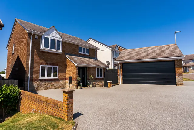 Hearl Road, Latchbrook, Saltash, PL12, photo 1