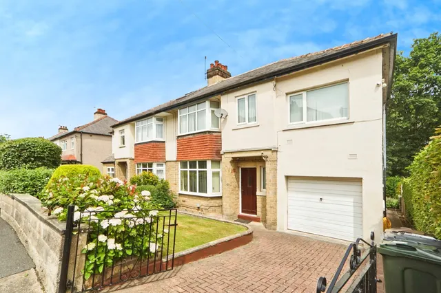 Lindisfarne Road, Shipley, photo 1