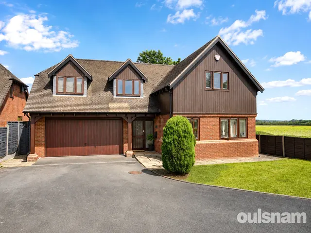 Holt Heath, Worcester, Worcestershire, WR6 6NA, photo 1