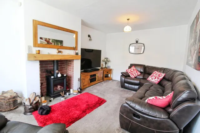 Waidshouse Road, Nelson, BB9, photo 2