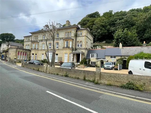 Grove Road, Ventnor, PO38, photo 1