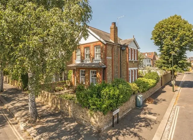 Princes Road, Teddington, TW11, photo 1