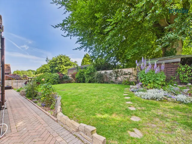 Rectory Close, Binbrook, LN8, photo 2