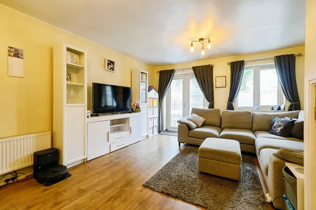 Photo 3 — Charlton Fold, Worsley, Manchester, Greater Manchester, M28