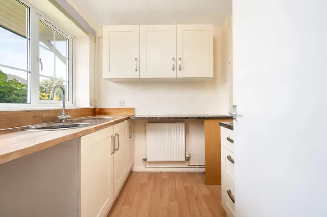 Turnor Close, Colsterworth, NG33, photo 2