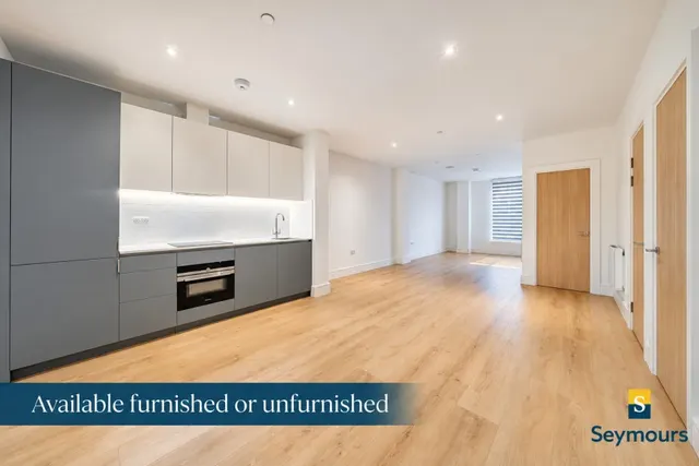 Pyrcroft Road, Chertsey, KT16, photo 3