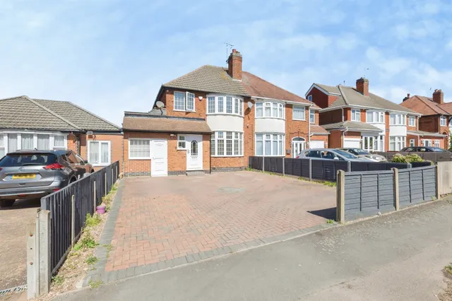 Scraptoft Lane, Leicester, LE5, photo 1