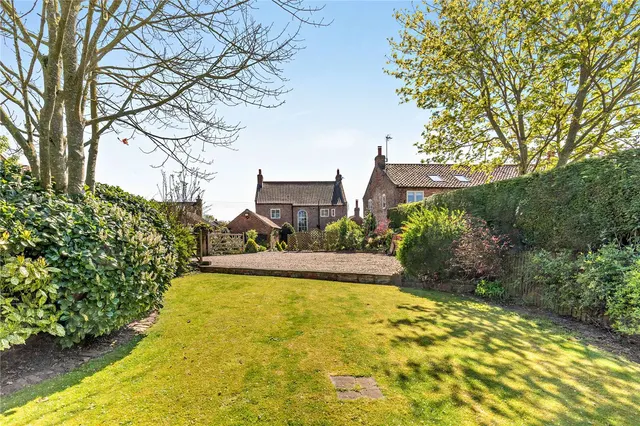 Moor Monkton, Between Harrogate and York, YO26, photo 1