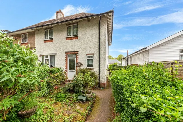 Central Avenue, Northfield, Birmingham, B31 4HT, photo 1