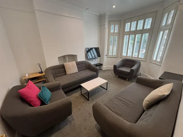 Latchmere Road, Fallowfield, M14, photo 2