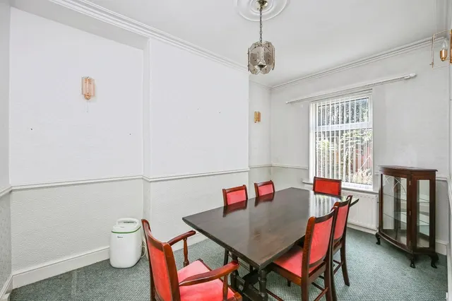 Lawton Road, Waterloo, L22, photo 3