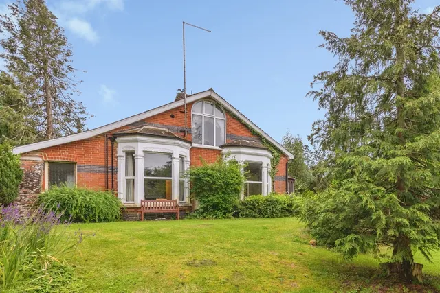 Silvester Road, Waterlooville, PO8, photo 1