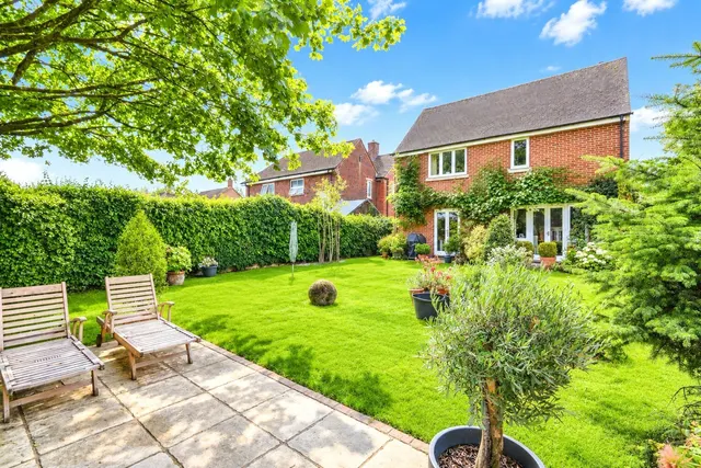 Avro Road, Upper Rissington, GL54, photo 2