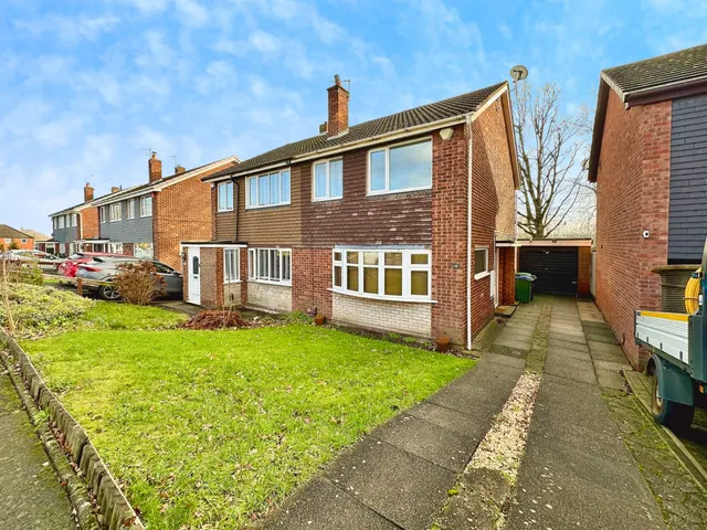 Wakes Road, Wednesbury, WS10, photo 1