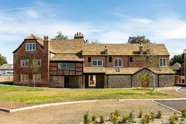 Polebarn Road, Trowbridge, BA14, photo 1