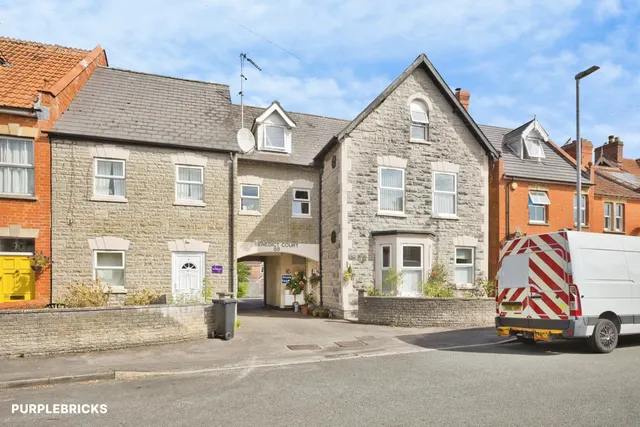 Benedict Street, Glastonbury, BA6, photo 1