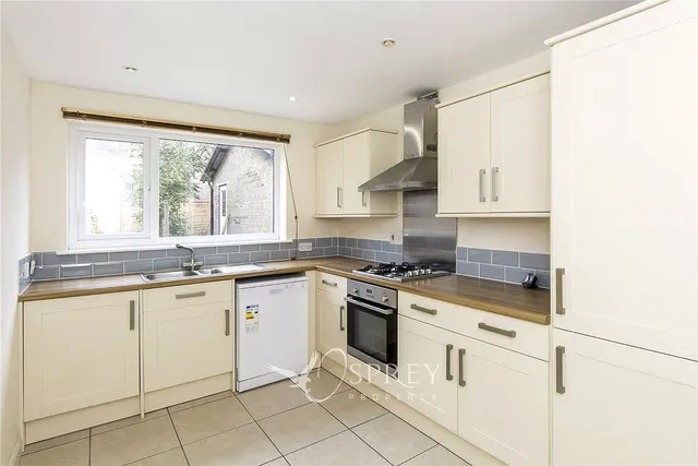 Wyatt Way, Oundle, PE8, photo 2