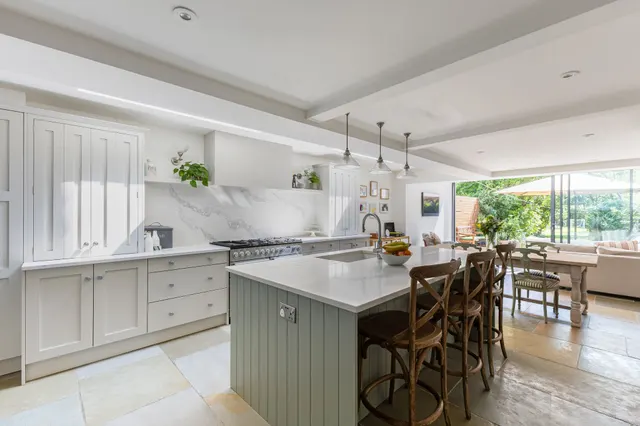 Photo 3 — Hindmans Road, London, SE22
