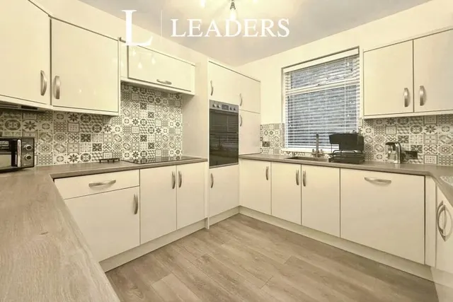 Brockhurst Road, Gosport, PO12, photo 3